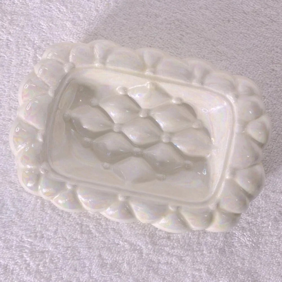 Vintage Arnels Iridescent Ceramic Quilted Textured Soap Dish - Picture 2 of 13